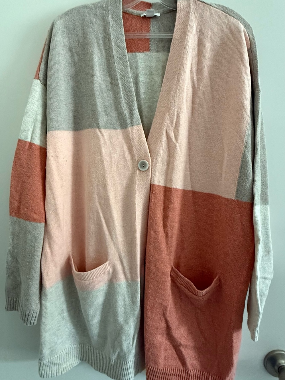 Women’s Colorblock Single-Button Cardigan - Peach, Rust & Light Gray